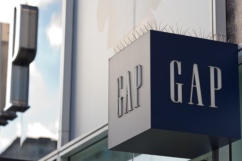 gap inc unpaid rent store manhattan new york city times square coronavirus covid 19 pandemic crisis lawsuit