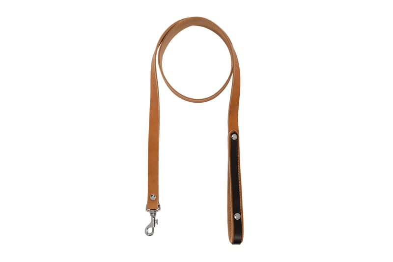 Guidi Utilizes Leather Expertise to Craft Two-Tone Leash