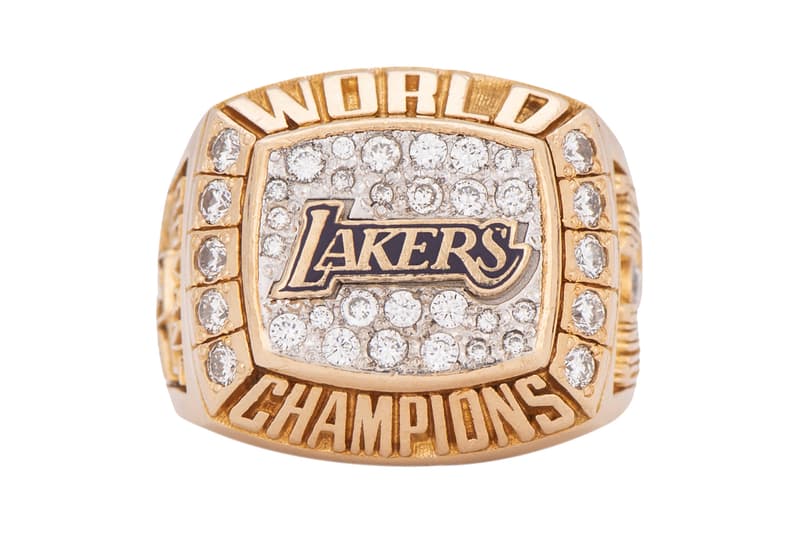 Kobe Bryant Lakers Championship Ring Sells For 206k Usd Hypebeast