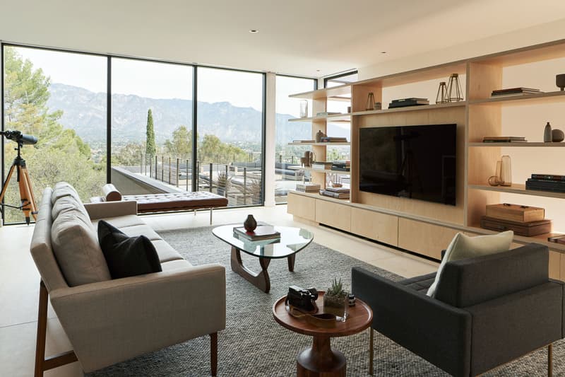 Montalba Architects LR2 House in Pasadena California Rectangular Volumes Rotated Series Angular Minimalist Concrete