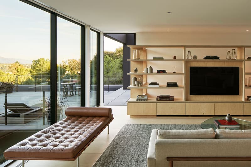 Montalba Architects LR2 House in Pasadena California Rectangular Volumes Rotated Series Angular Minimalist Concrete