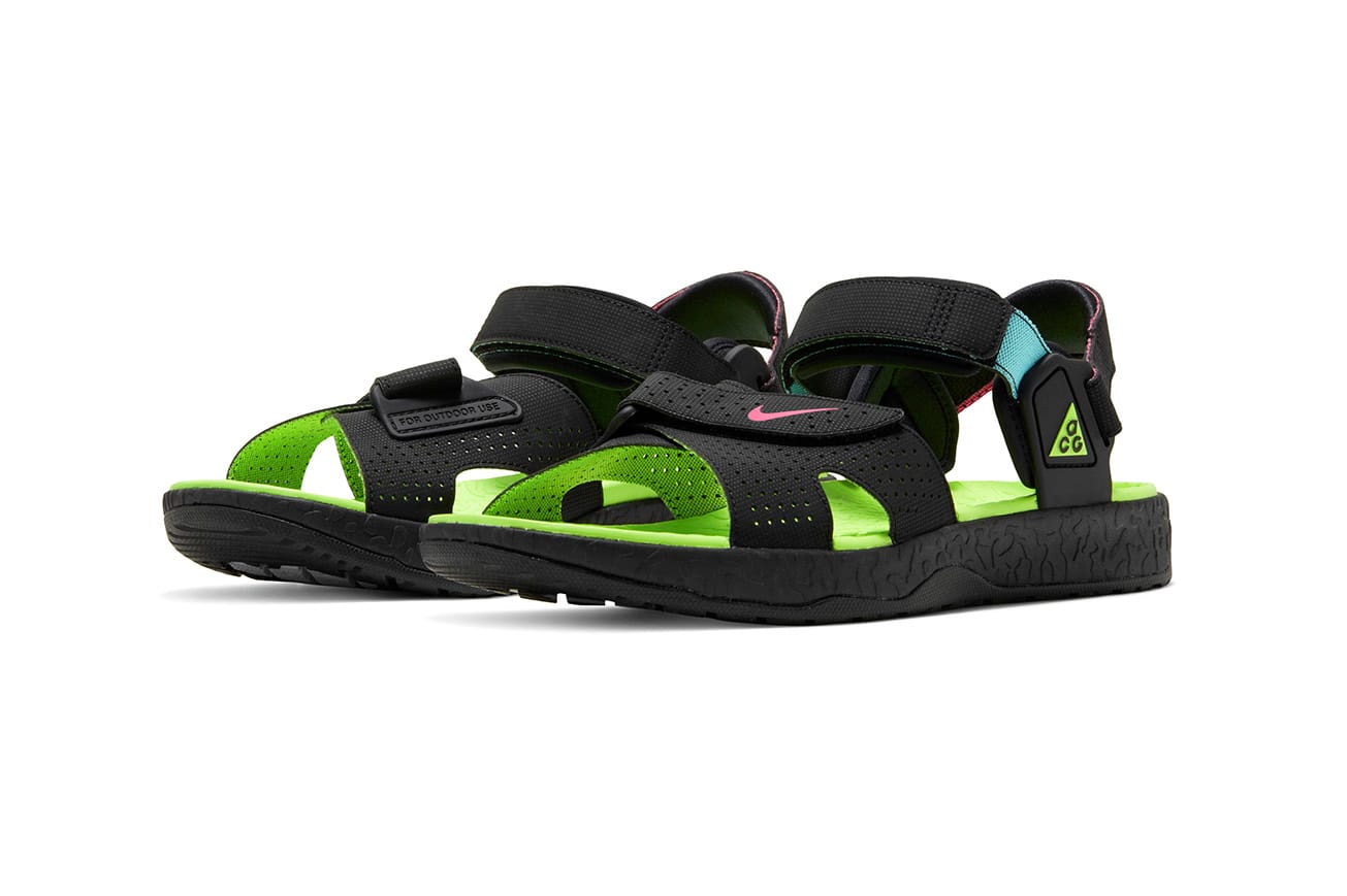 Nike ACG Air Deschutz Sandals set for 