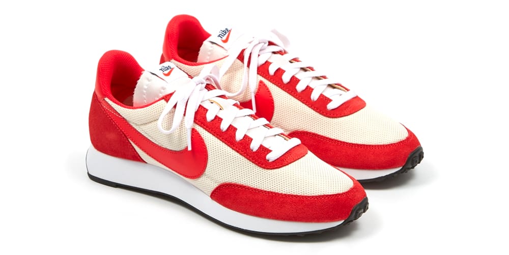 nike tailwind red and white