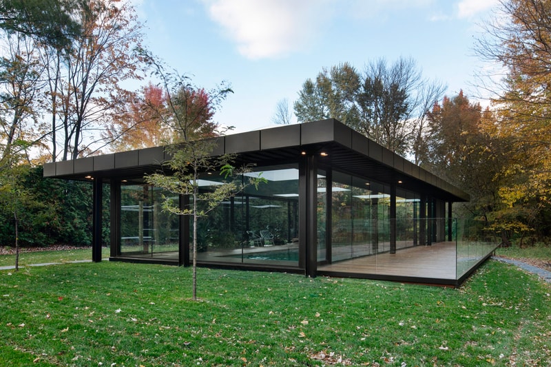 Maurice Martel Architecte Glass Pool House Info homes Philip Johnson Ben Rose Montreal Canada architecture homes pool style design 