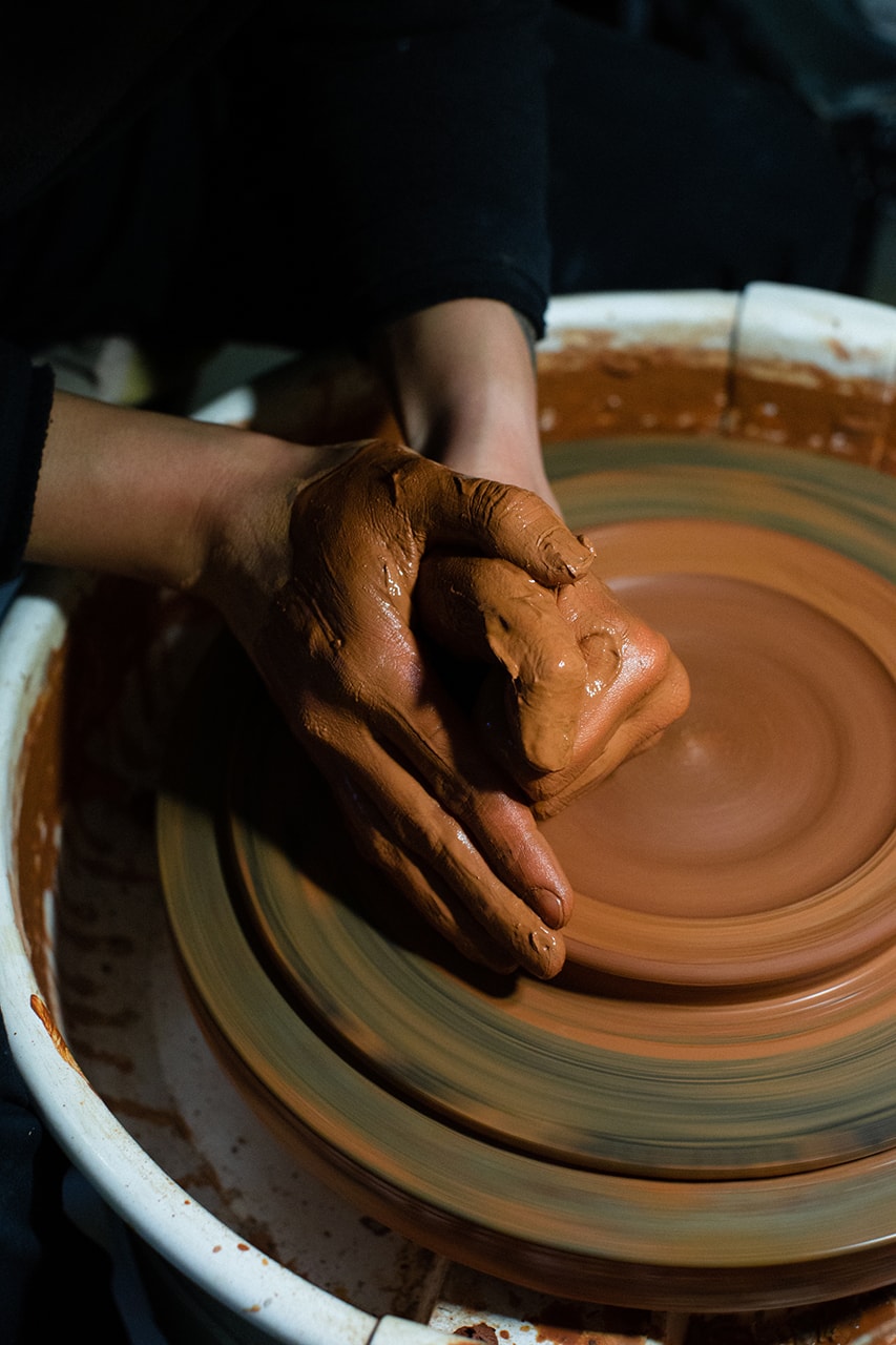 Phill Kim Ceramics: How to Make a Cup by Hand pkk los angeles spin wheel toss home