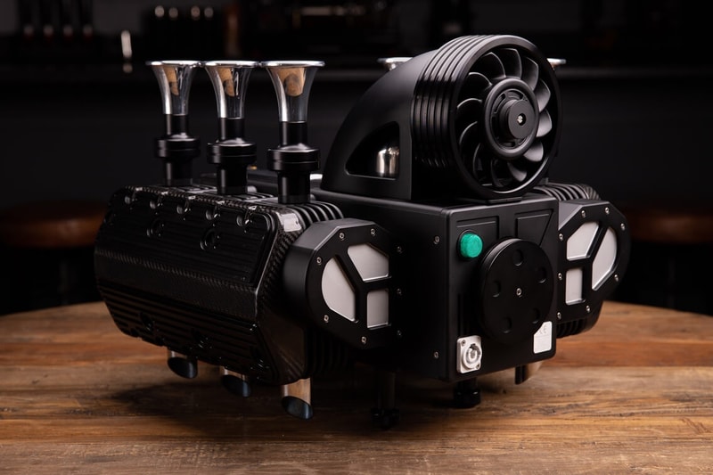 Super Veloce RS Black Edition Espresso Machine Coffee Italian Porsche Boxer Engine air-cooled flat-six