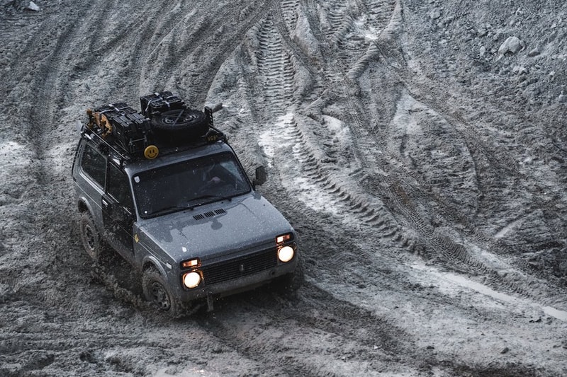 vagabund moto custom workshop russian lada niva off road 4x4 four wheel drive car Release info