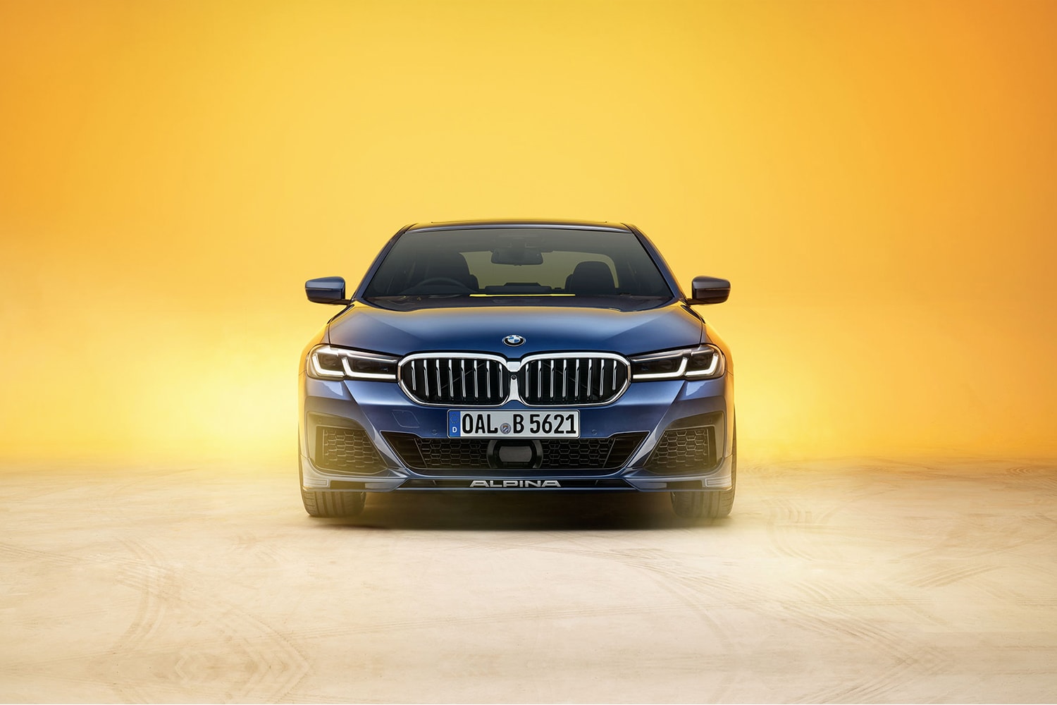 2020 Alpina B5 and D5 S Unveiled with Increased Power bmw m5 horsepower styling twin-turbo 4.4-liter BMW V8 3.0-liter inline-six diesel engine 