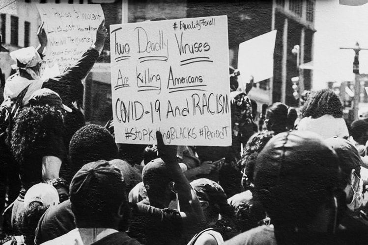 Massive Artwork Paying Tribute to Black Lives Matter and COVID-19 Workers Appears in Brooklyn