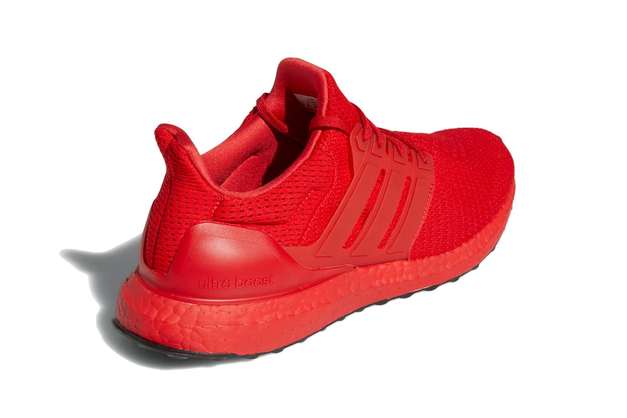 ultraboost all red