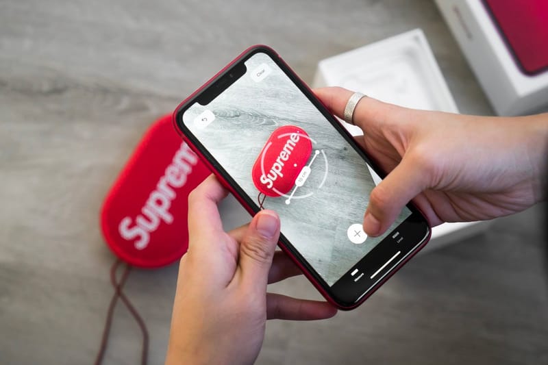 Apple Files Patent for Long-Distance Synthetic Group Selfies