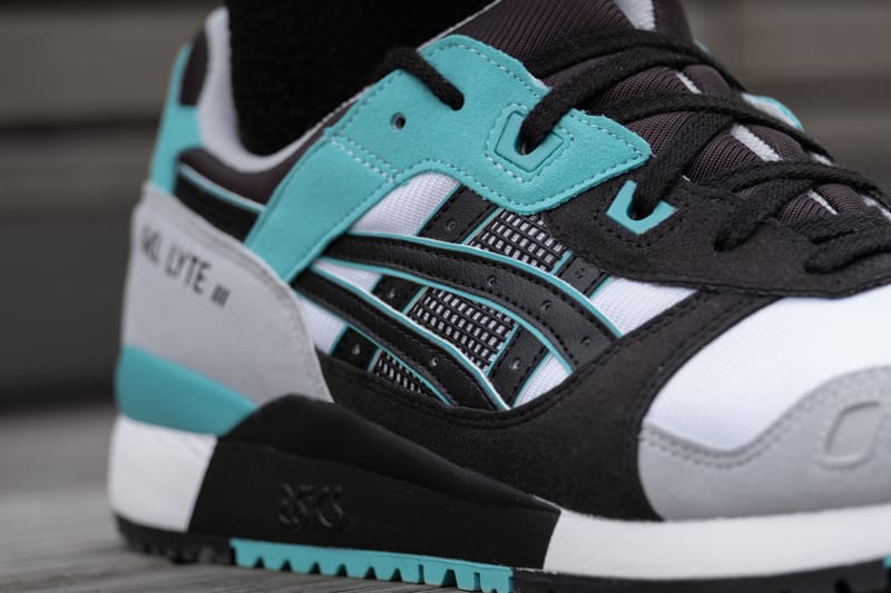 teal asics