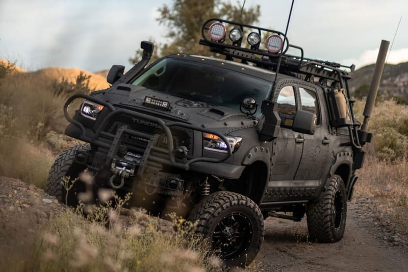 This Heavily-Modified Toyota Tundra 4×4 Is Now up for Auction