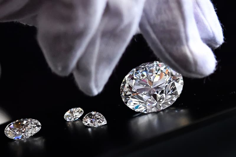 Coronavirus Diamond Oversupply Worth Billions info De Beers Price