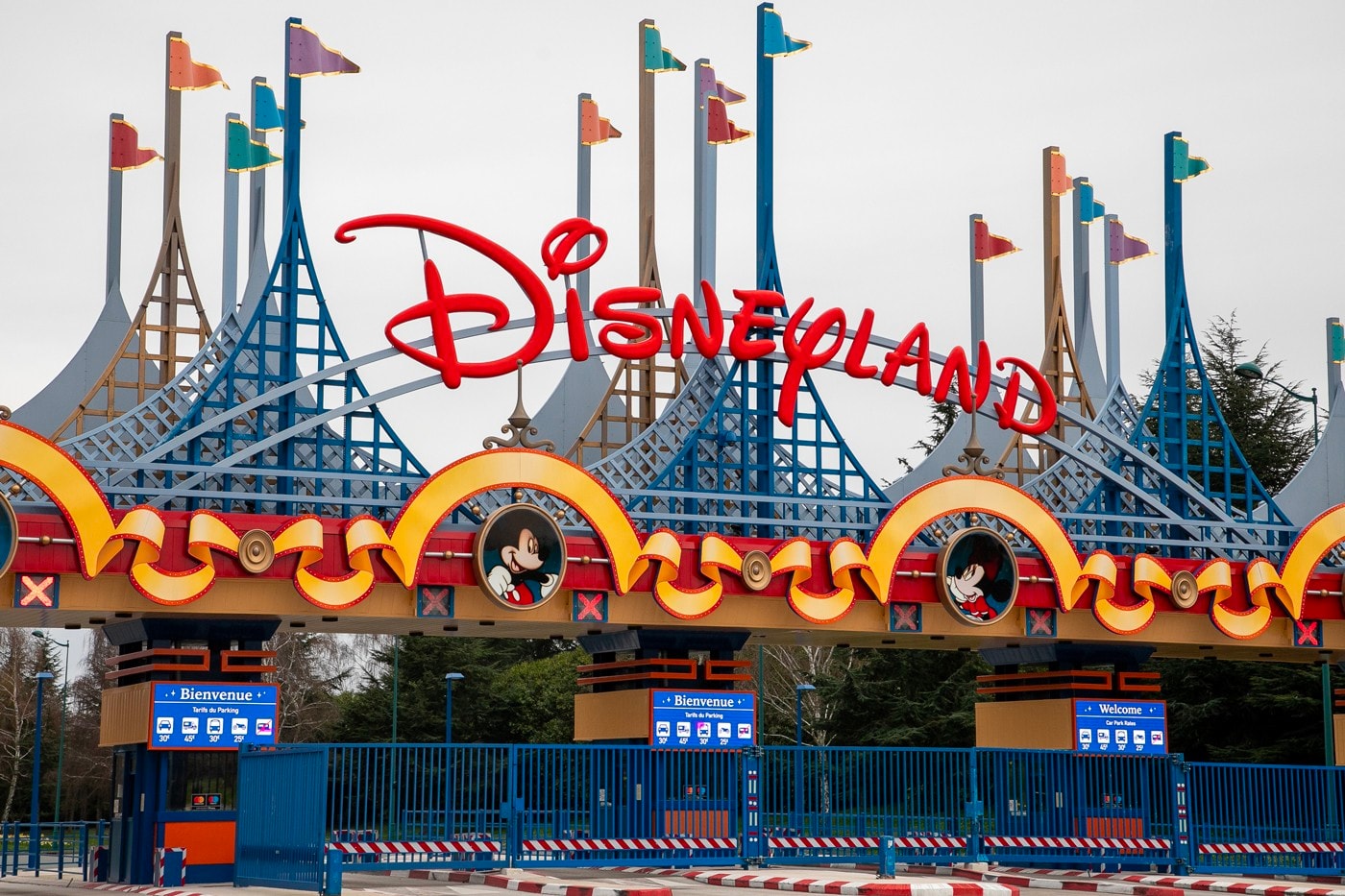 Disneyland Phased Reopening Postponed