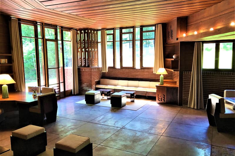 Early Frank Lloyd Wright Home Charles and Dorothy Manson House For Sale Closer Look Inside Exterior Design Architecture Usonian Building United States of America