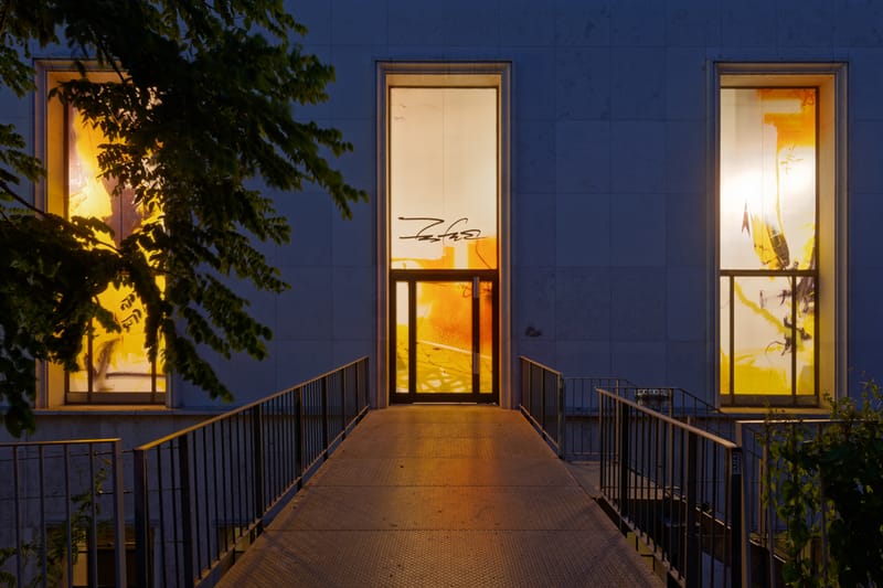 Futura 2000 Unveils 'Violent Treasure' Window Painting at Palais de Tokyo