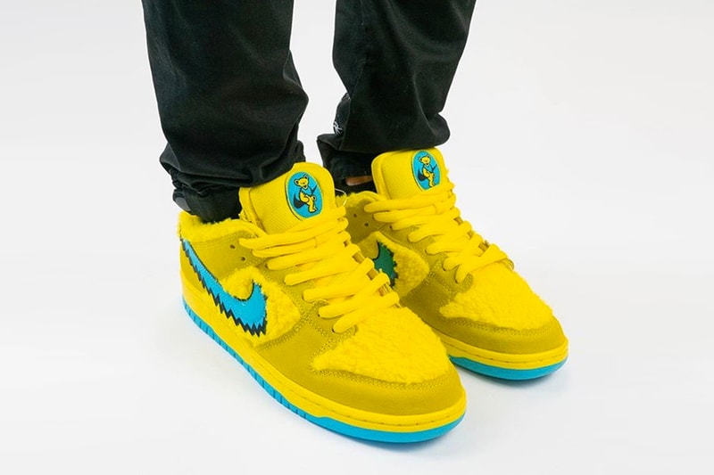 Grateful Dead Nike SB Dunk Low Yellow Green Bear Better Look CJ5378-700 CJ5378-300 Release Info Date Green Spark Soar Opti Yellow Blue Fury