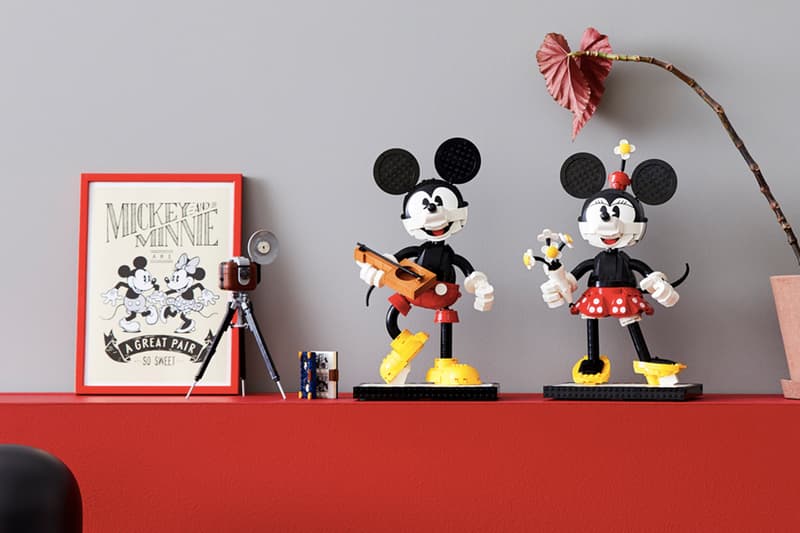 parfum natuurlijk Verbetering LEGO x Disney Mickey and Minnie Mouse Buildable Characters | HYPEBEAST