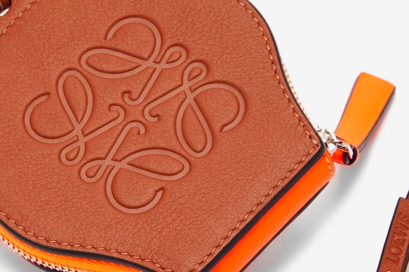 LOEWE Paula's Ibiza Seashell Leather Necklace Bag Release MATCHESFASHION info Buy Price Orange Brown