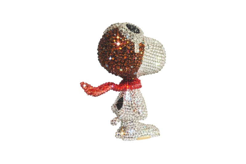 LIGHTS STYLE x Medicom Toy Swarovski Peanuts Snoopy Release collectibles peanuts snoopy charles schulz Japan figures 