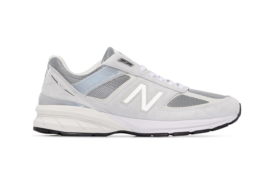 analogy decide circulation New Balance Grey M990 Reflective Sneakers Release | HYPEBEAST