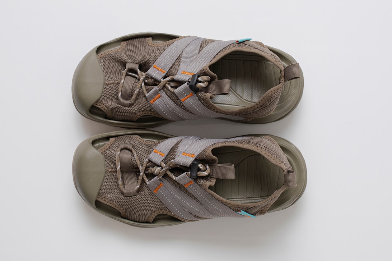 New Balance Korea CRV-COVE SD4205 shoe Sneaker Sandal exclusive release date colorway buy khaki grey black 