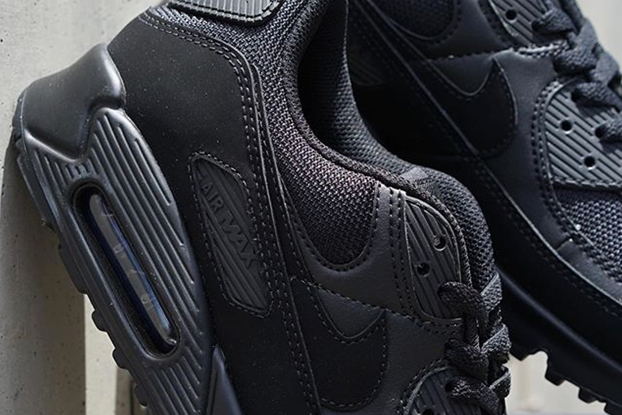 Nike Air Max 90 Triple Black cn8490 003 menswear streetwear spring summer 2020 collection footwear swoosh trainers runners shoes ss20