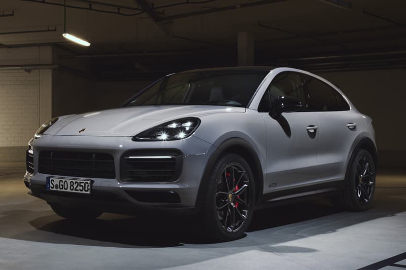 2021 porsche cayenne gts suv sports chrono v8 twin turbo engine horsepower cars