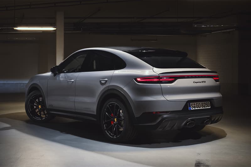 2021 porsche cayenne gts suv sports chrono v8 twin turbo engine horsepower cars