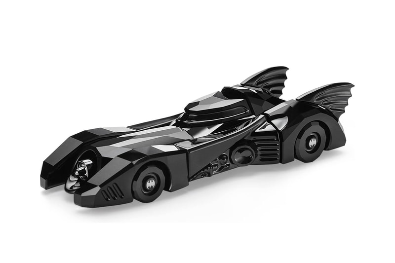 Swarovski Black-Crystal Batman and Batmobile tim burton dark knight Michael Keaton Jack Nicholson Kim Basinger Vicki Vale comics DC comics crystal home decor 