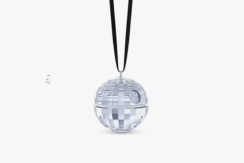 Swarovski Star Wars Crystal Set Princess Leia Master Yoda Darth Vader Luke Skywalker C-3PO R2-D2 Stormtrooper Death Star X-wing Lucasfilms Disney Movies Films Home Decor 