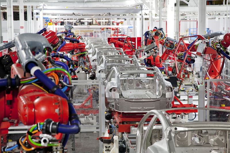 Tesla Is World's Most Valuable Automaker at $183B Toyota Ford