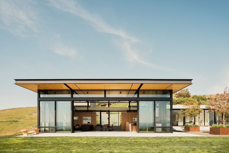 Feldman Architecture's The Pavilion Amplifies California's Sweeping Landscapes