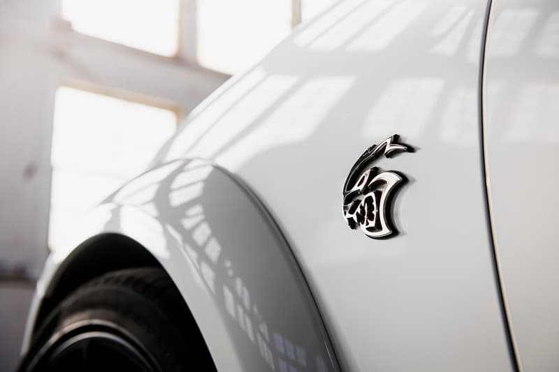 Dodge Charger SRT Hellcat Redeye American Muscle Car Supercar Family Four Door 797 HP 203 MPH Widebody Kit supercharged 6.2-liter HEMI high-output V-8