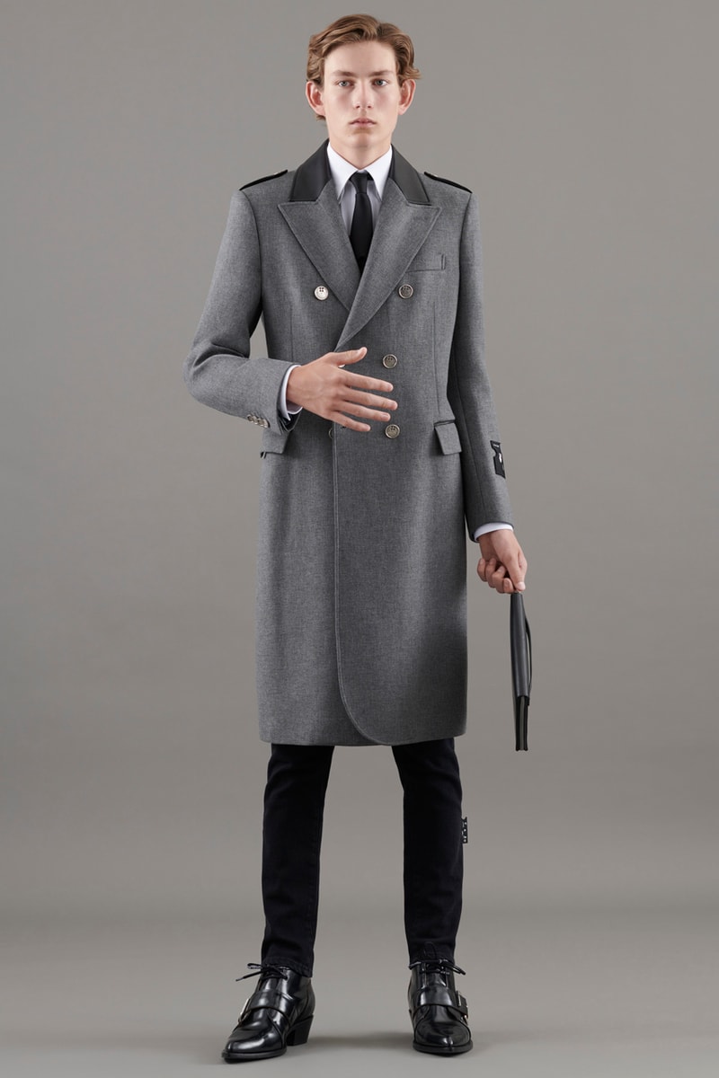 Off-White™ Spring/Summer 2021 Men's Pre-Collection "What Stars Are You Under?" Lookbook Pointy Toe Boots Glow Sneakers Accessories Virgil Ablol Streetwear Luxury Hype Heat Clothing Tailoring