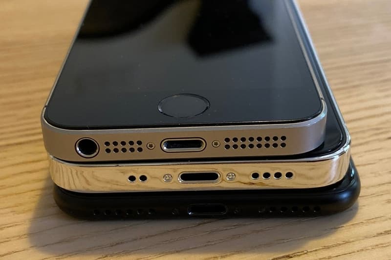 Apple Iphone 12 5 4 Inch Size Comparison Hypebeast Apple Iphone 12 5 4 Inch Size Comparison Hypebeast