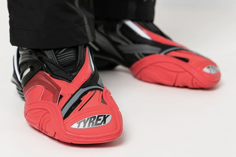 Balenciaga Tyrex Sneaker "Black/Red" Bred Colorway Release Information Futuristic Footwear Drop Demna Gvasalia 3M Technical Shoes Closer Look