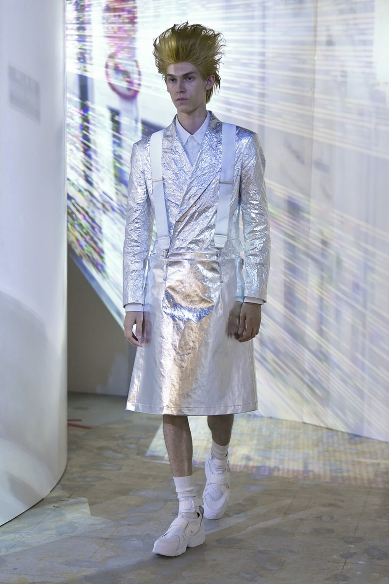 COMME des GARÇONS SS21 Collection, Nike Air Carnivore spring summer 2021 metal outlaw alberto bitar collaboration runway show presentation