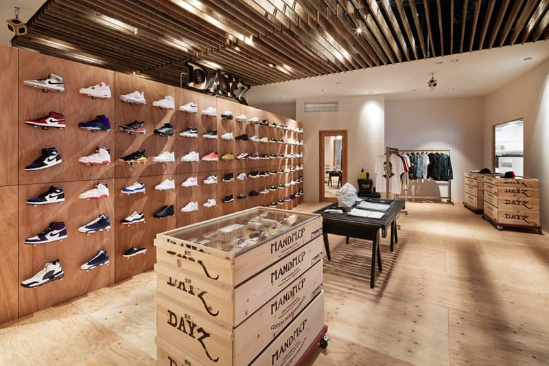 DAYZ New Concept Store in Miyashita Park NEIGHBORHOOD Nike Vans UNDERCOVER Masafumi Watanabe sneakers boutique kuumba M&M