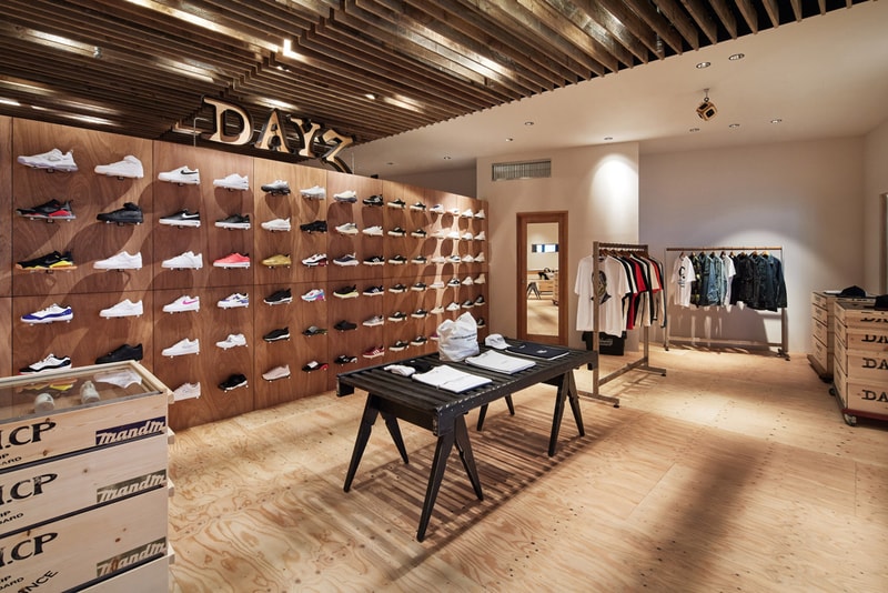 DAYZ New Concept Store in Miyashita Park NEIGHBORHOOD Nike Vans UNDERCOVER Masafumi Watanabe sneakers boutique kuumba M&M