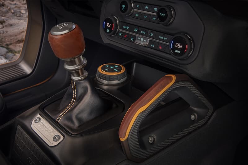 Ford 2021 Bronco 4x4 SUV Unveiling SUVS off-roading Jeep sand snow outdoors adventure motors