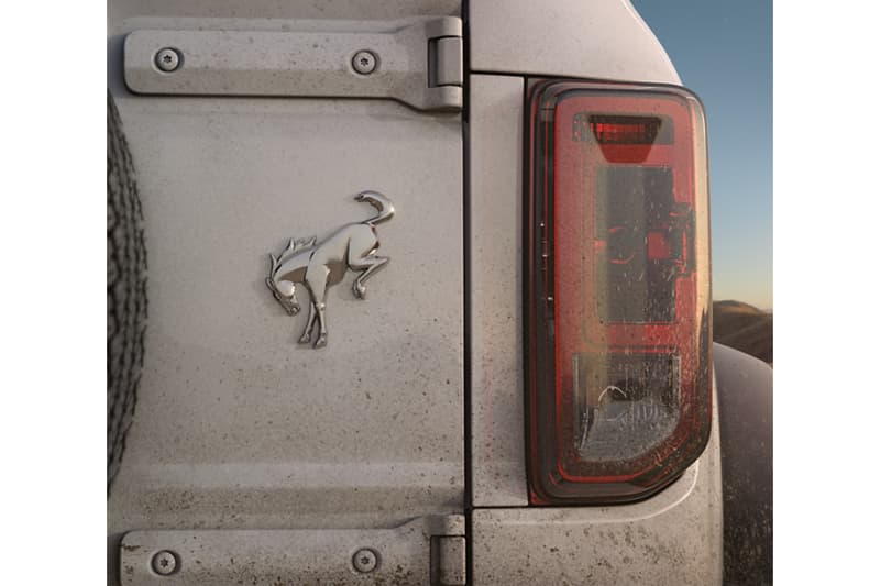 Ford 2021 Bronco 4x4 SUV Unveiling SUVS off-roading Jeep sand snow outdoors adventure motors