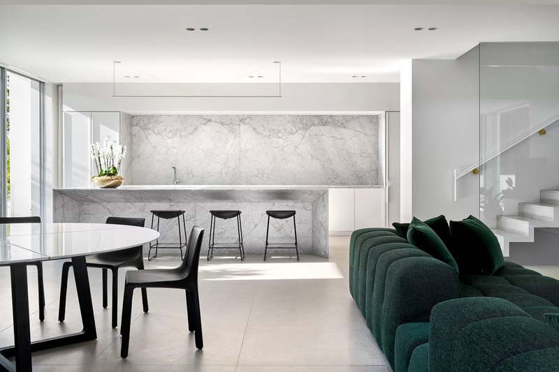 Inarc Architects juxtaposes vintage and modern at three-storey 1870s Victorian house Wyoming house Studley Park Melbourne minimalist interiors restoration