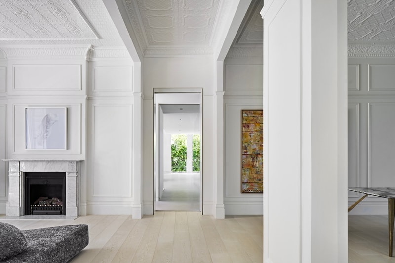 Inarc Architects juxtaposes vintage and modern at three-storey 1870s Victorian house Wyoming house Studley Park Melbourne minimalist interiors restoration