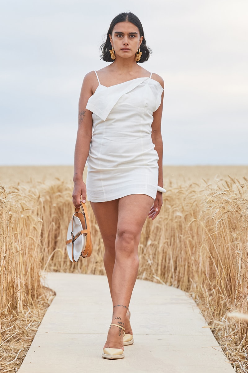 Jacquemus SS21 "L'Amour" Runway Show Review simon porte spring/summer 2021 fashion week paris