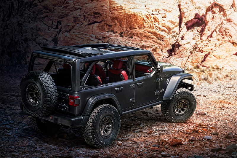 Jeep V8 Wrangler Rubicon 392 Concept Revealed Ford Bronco Release Information Rival SUV American Truck 4x4 Closer Look 450 BHP 450 lb.-ft. torque