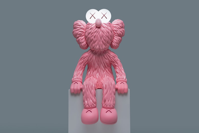 ArTToy: KAWS BFF Pink Plush · Art Toy Gama · Online Store Powered