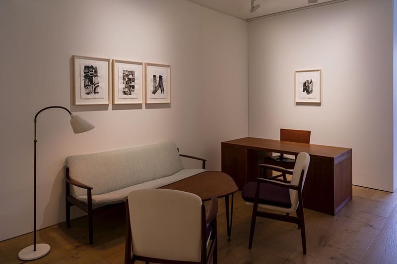 lee bae the sublime charcoal light galerie perrotin tokyo exhibition art show south korea dates photos information