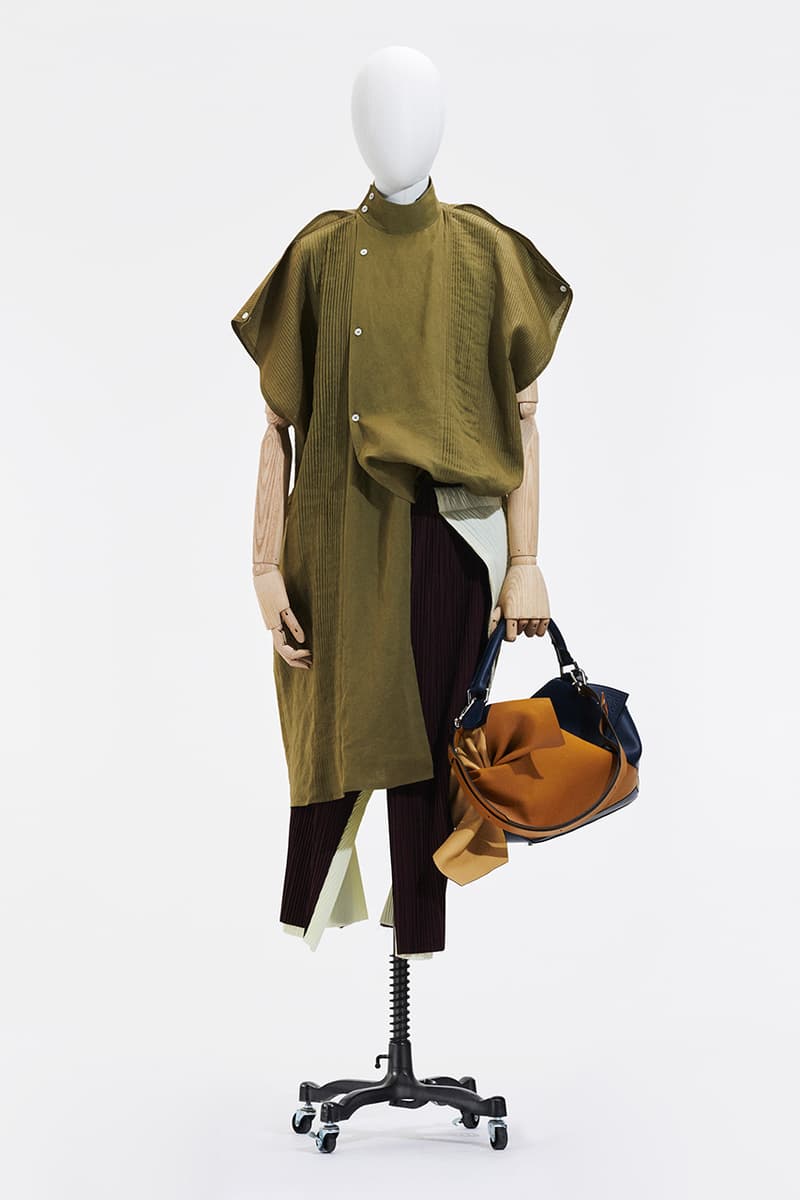 LOEWE Spring/Summer 2021 Collection Jonathan Anderson Menswear "Show In a Box" Loafers Mules Outerwear Bags Capes Draping Runway Paris Fashion Week